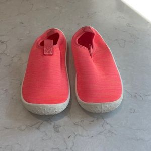 Cat & Jack Water Shoes